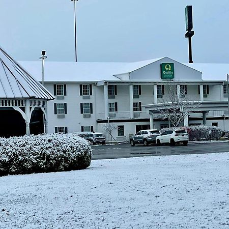 Quality Inn & Suites Bellville - Mansfield Luaran gambar