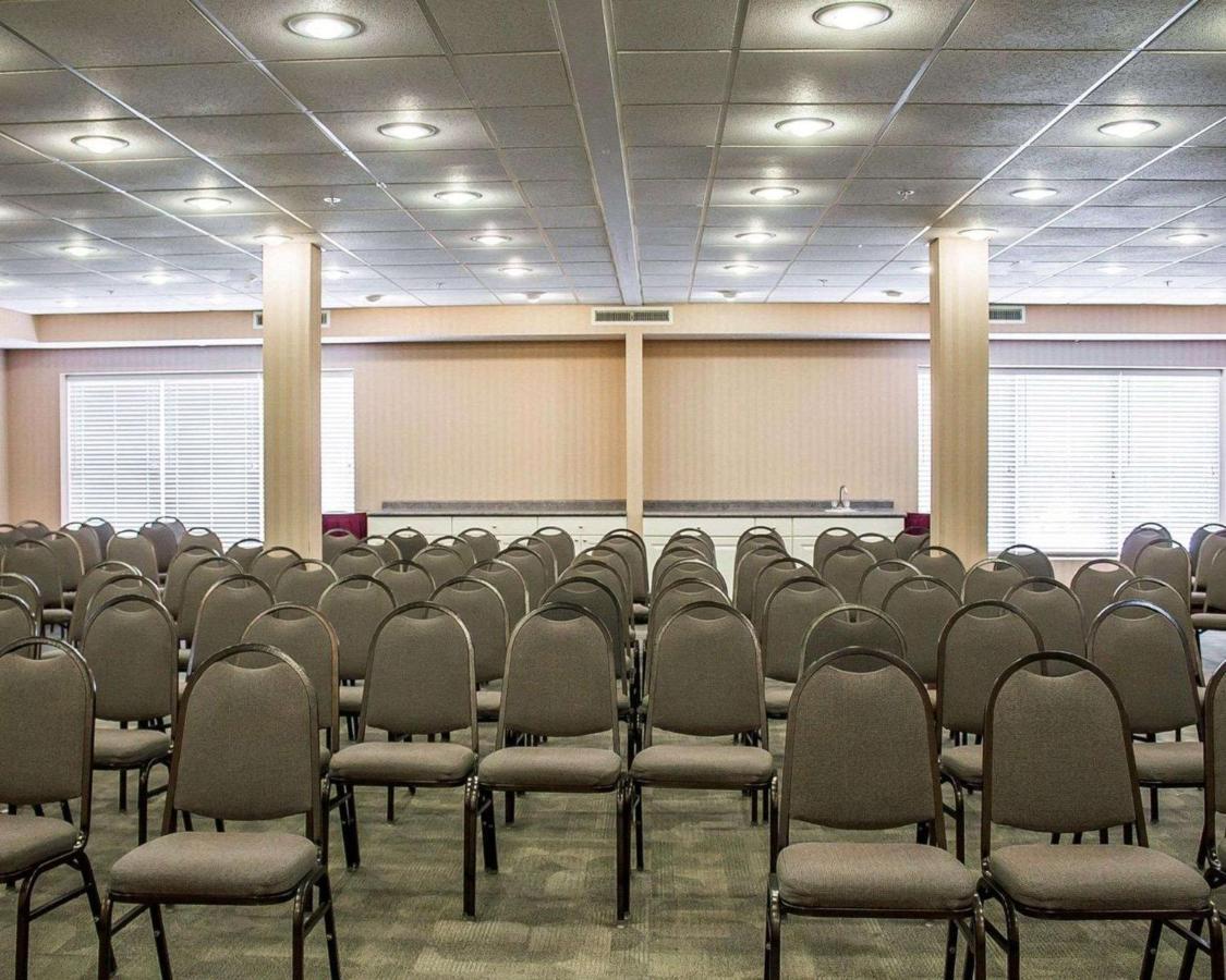 Quality Inn & Suites Bellville - Mansfield Luaran gambar
