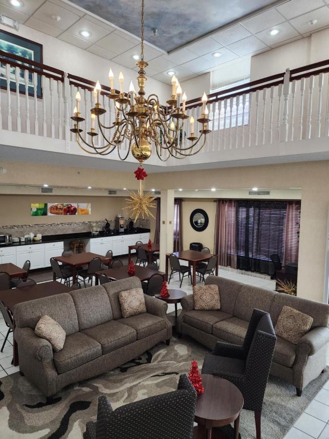Quality Inn & Suites Bellville - Mansfield Luaran gambar
