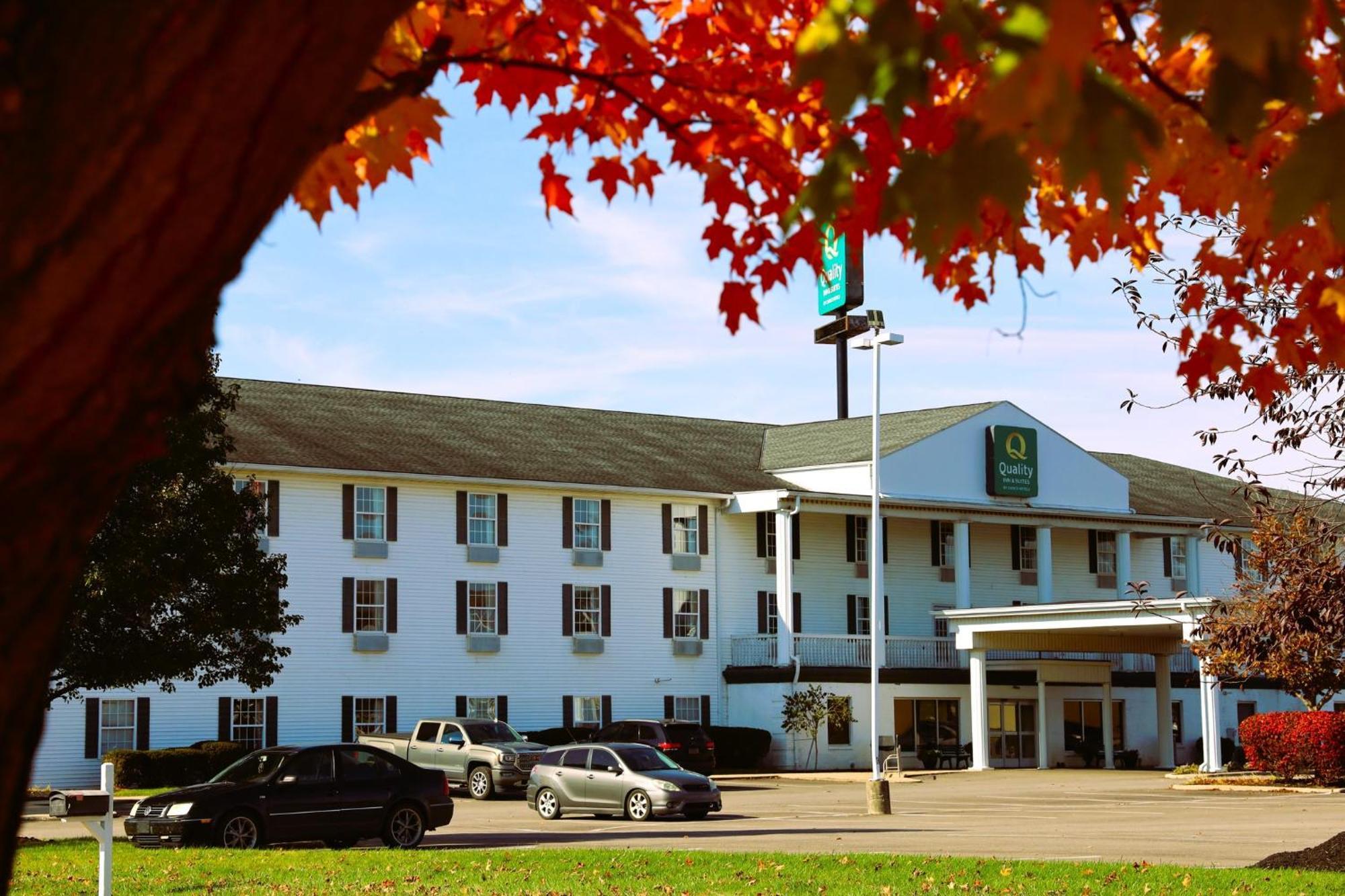Quality Inn & Suites Bellville - Mansfield Luaran gambar