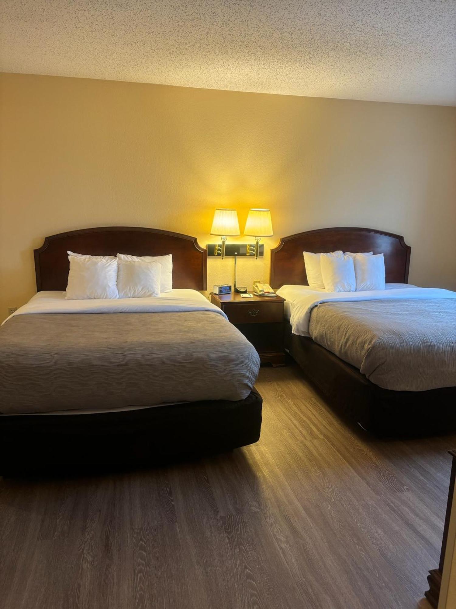 Quality Inn & Suites Bellville - Mansfield Luaran gambar