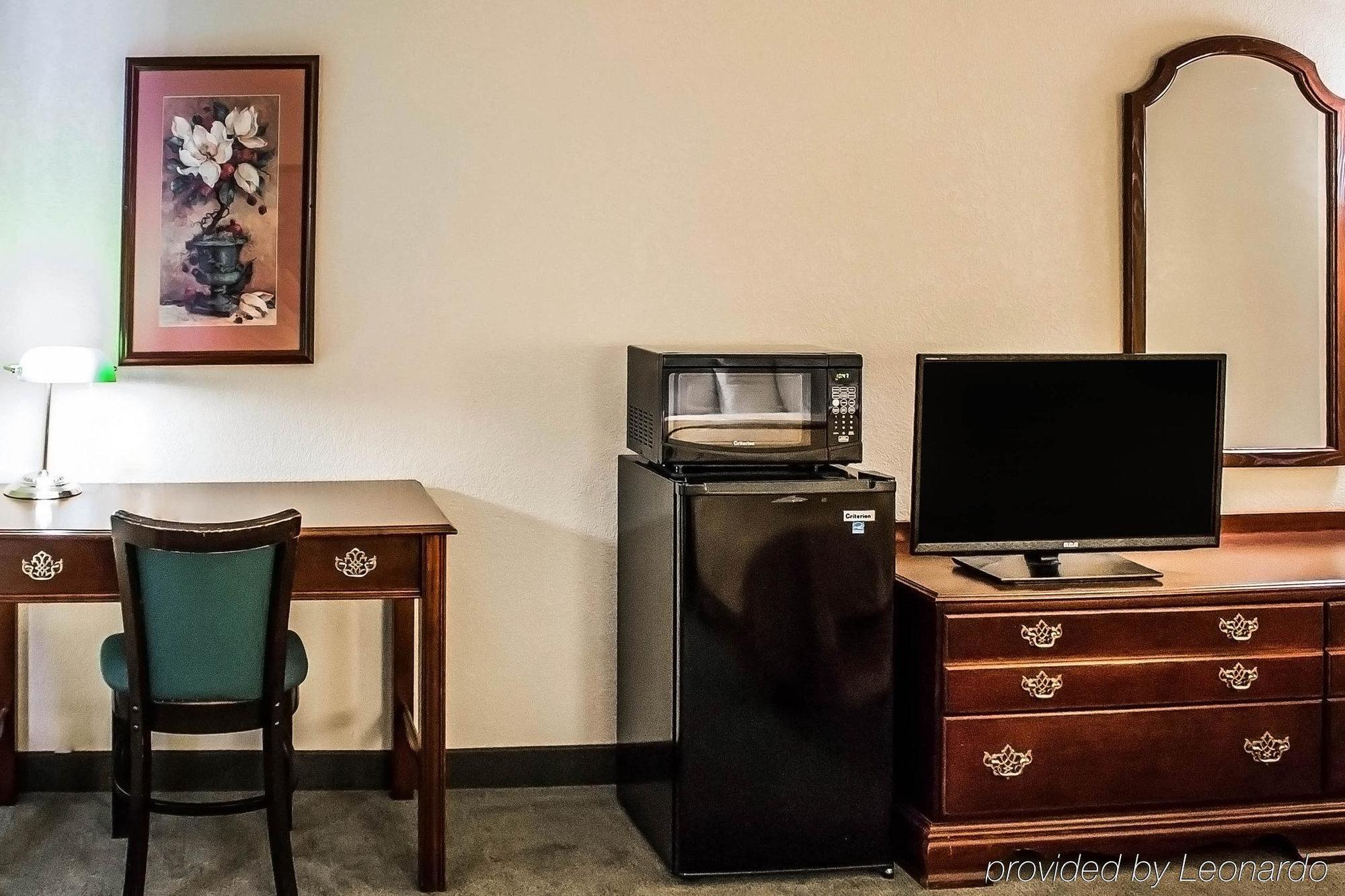 Quality Inn & Suites Bellville - Mansfield Luaran gambar